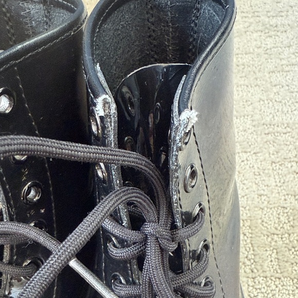 Black Patent Leather Doc Marten - Picture 5 of 6